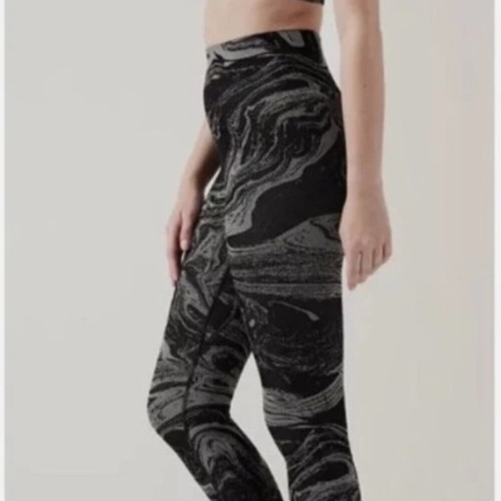 Athleta Aurora Shine Tight Medium NWT